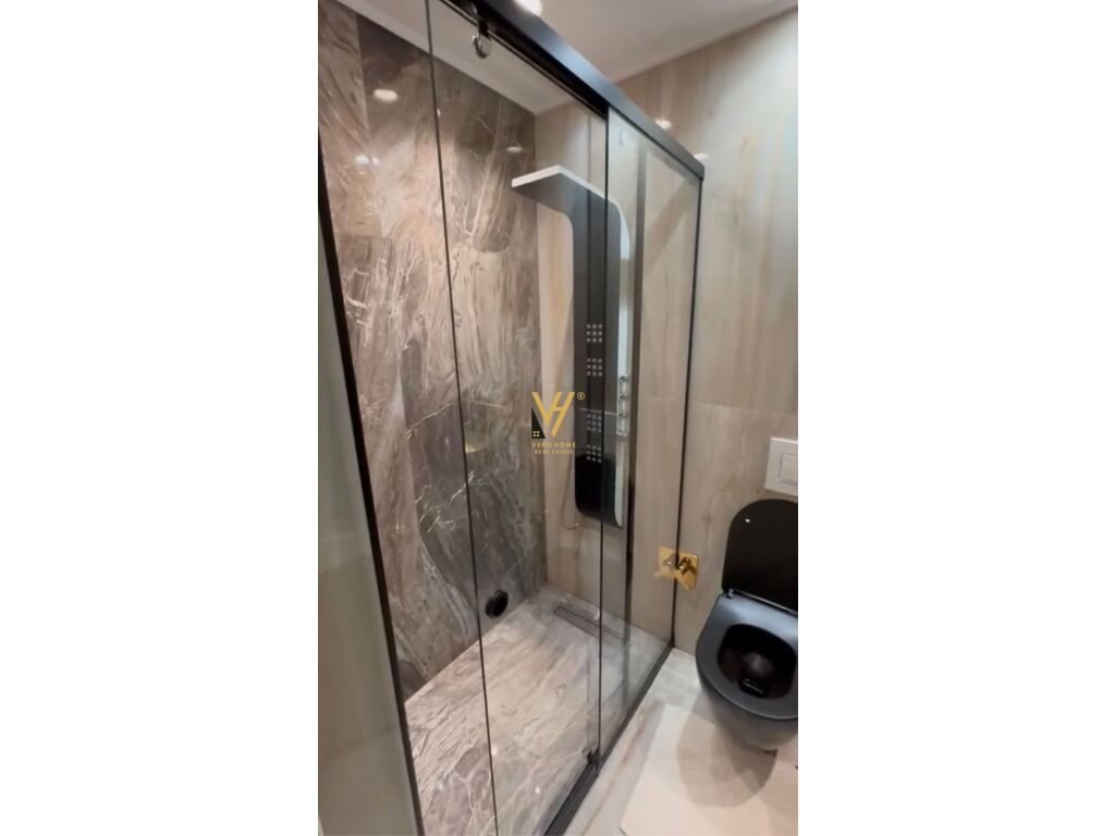 Shitet Vile dy Kateshe te Rezidenca Kodra e Diellit 2 , 184 m2 3