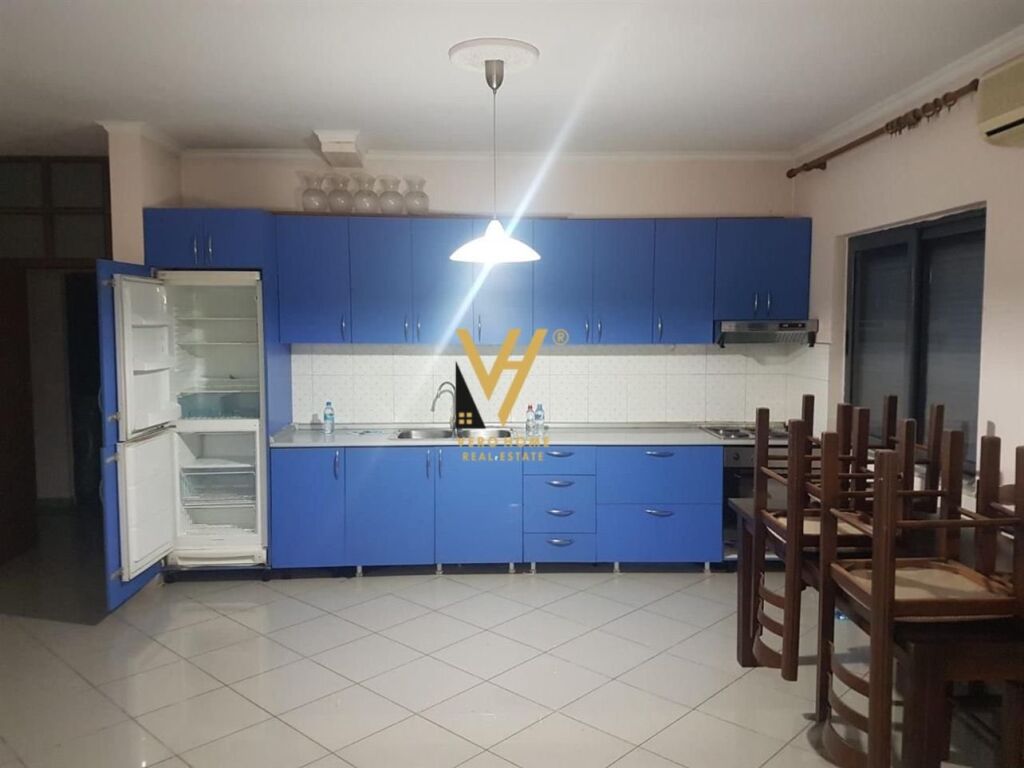 Shitet Apartament 2+1+ballkon te Nisharaku 103 m2