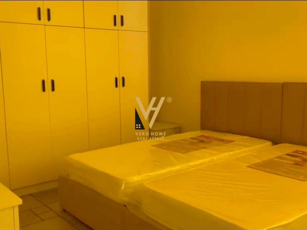 JEPET APARTAMENT 1+1+VERANDE ME QERA TEK OXHAKU 50.000 LEKE 3