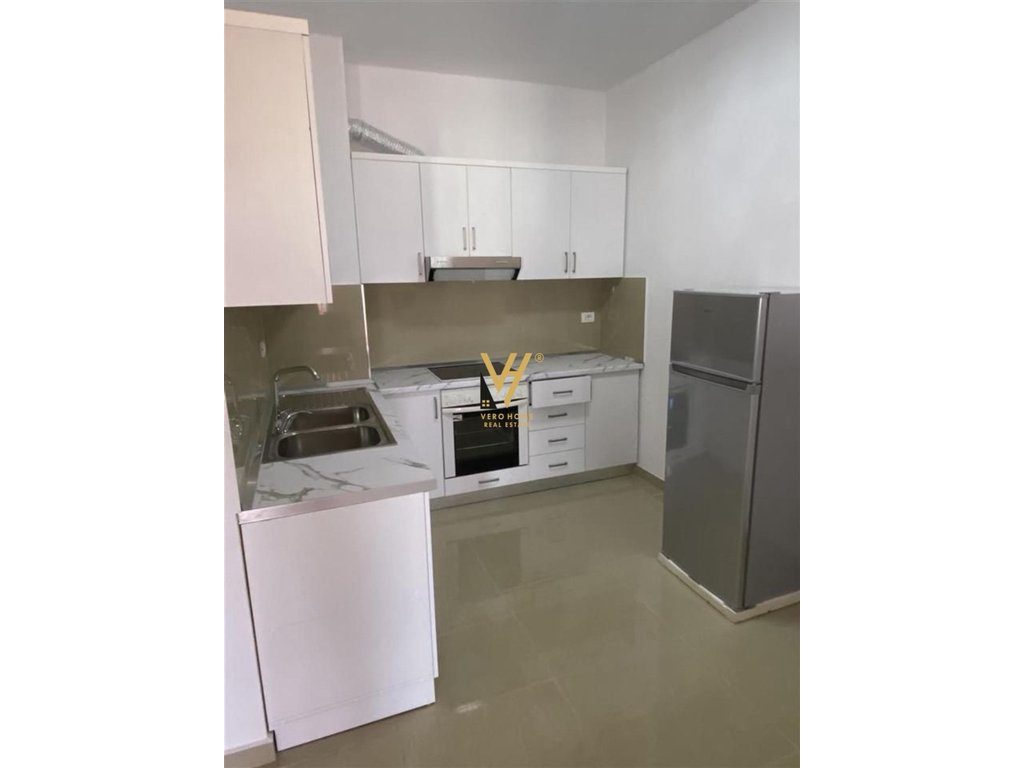 JEPET APARTAMENT 1+1+BLK ME QERA NE ASTIR 400 EURO 2