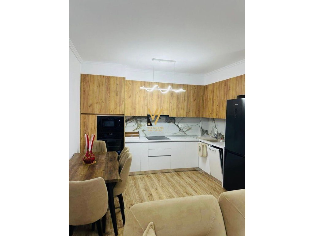 JEPET APARTAMENT 1+1+BLK ME QERA NE YZBERISHT 48.000 LEKE 3