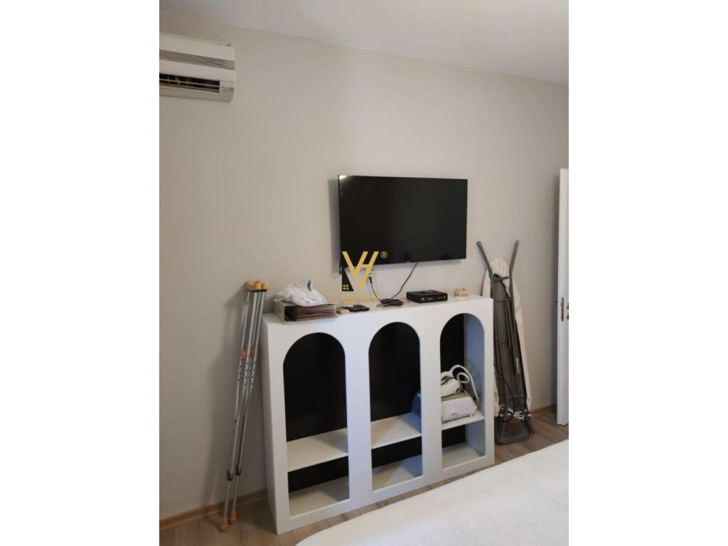 Jepet Apartament 2+1+2 me qera te Rruga e Kosovareve 120 m2 4
