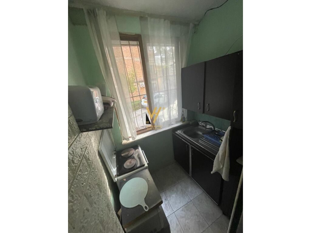 Jepet Apartament 2+1 me qera te Rruga Myslym Shyri 65 m2