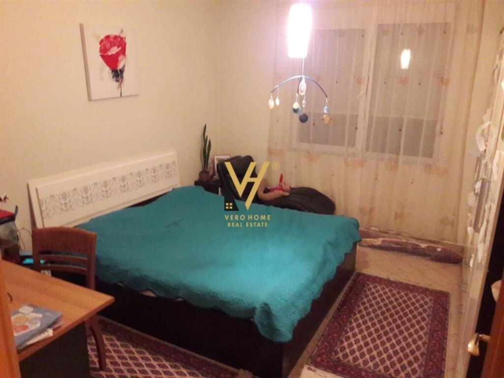 Jepet Apartament 2+1+2+ballkon me qera te Rruga Perlat Rexhepi 100 m2