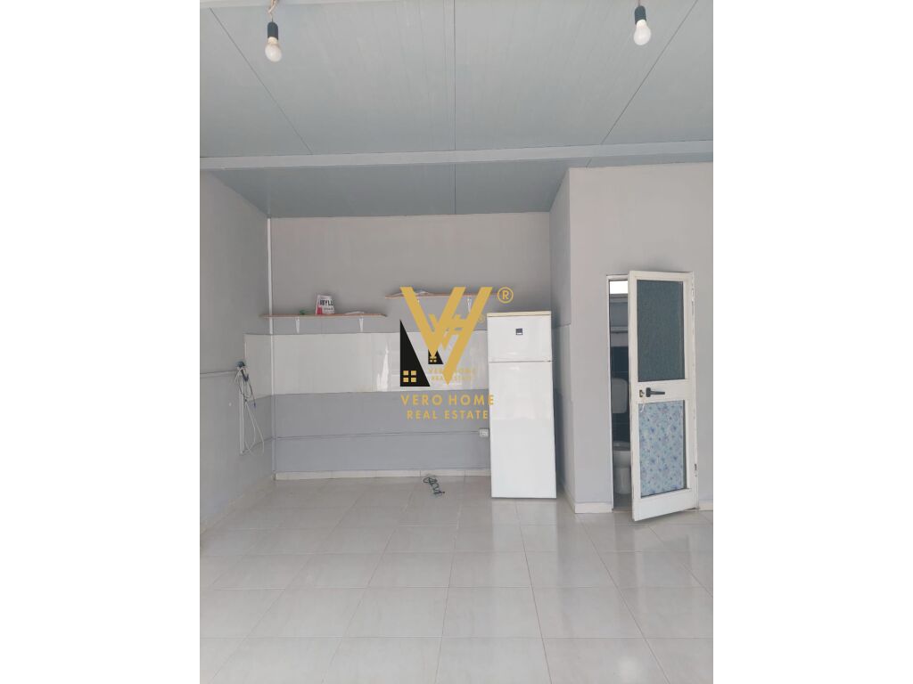 JEPET DYQAN 20 M2 ME QERA TE UNAZA E RE 28.000 LEKE