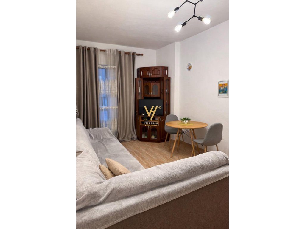 JEPET APARTAMENT 1+1+BLK ME QERA NE ASTIR 400 EURO