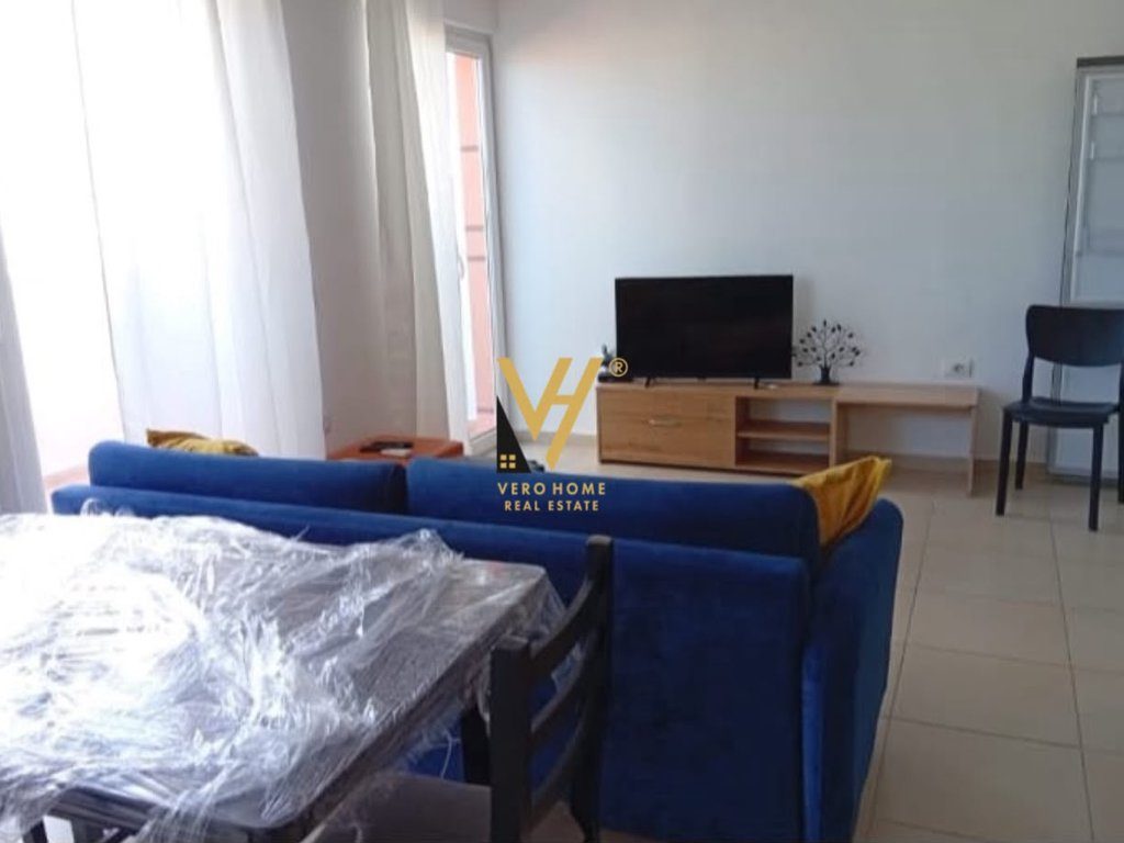 SHITET APARTAMENT 2+1+2+BLK NE MISTO MAME, YZBERISHT 235.000 EURO