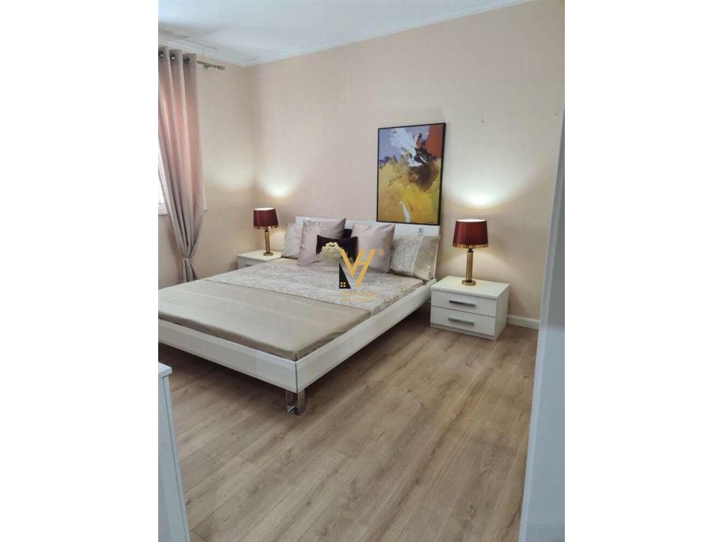 JEPET APARTAMENT 1+1+BLK ME QERA TE KOMUNA E PARISIT 550 EURO 4