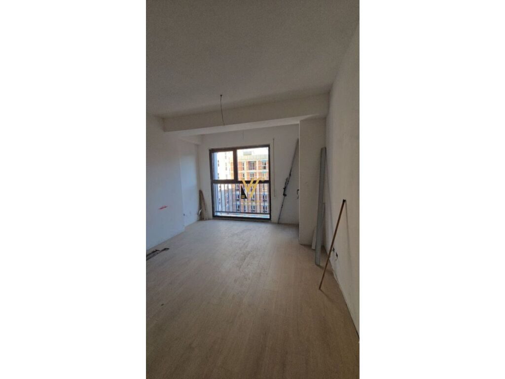 Shitet Apartament 1+1+ballkon te Bulevardi i Ri 66 m2 1