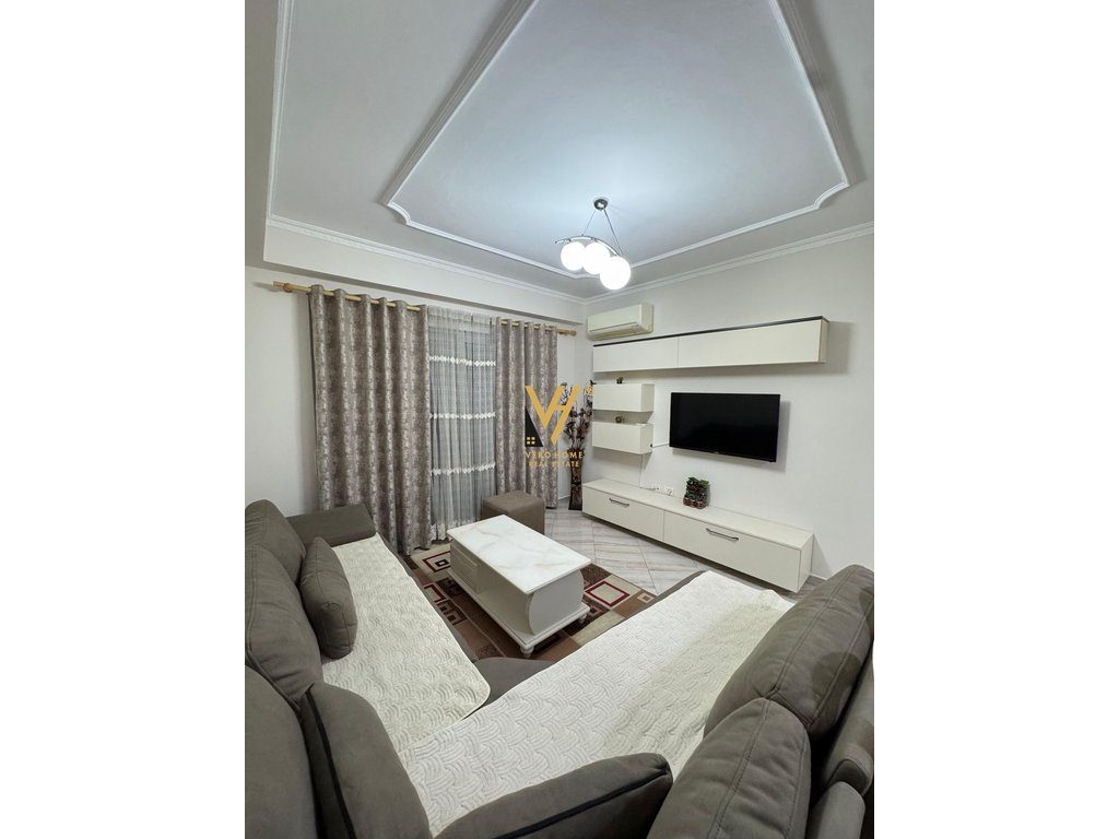 JEPET APARTAMENT 1+1+BLK ME QERA TE KOMUNA E PARISIT 600 EURO