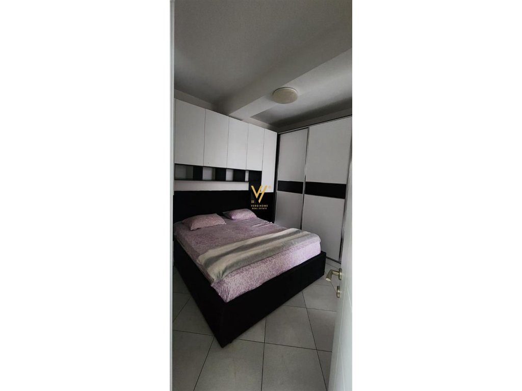 JEPET APARTAMENT 2+1+BLK ME QERA NE YZBERISHT 50.000 LEKE 3