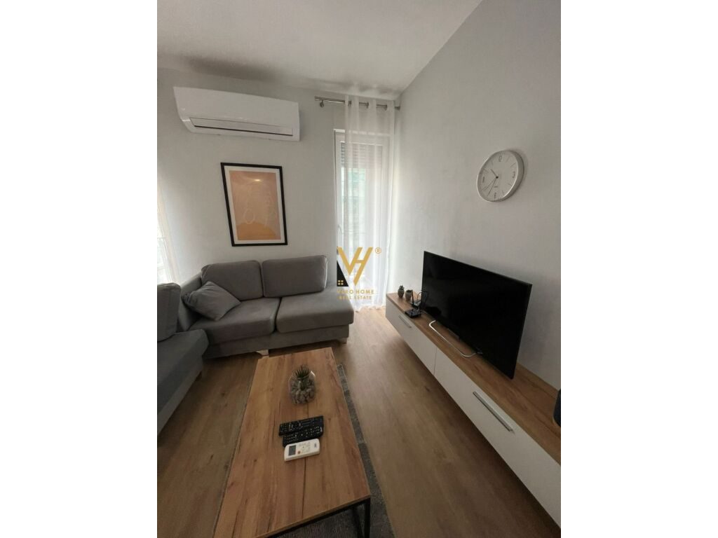 Jepet Apartament 2+1+2+ballkon me qera te Rruga Dritan Hoxha 92 m2 4
