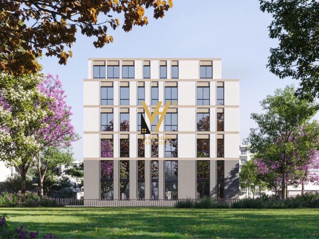 Shitet apartament 1+1+ballkon ne Golem 57.5 m2