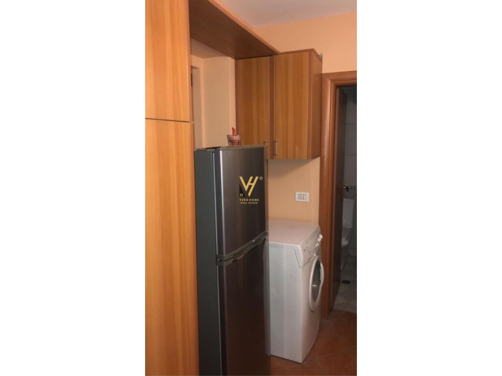 Jepet Apartament 2+1+ballkon me qera te Bulevardi Zhan D ark 72 m2 4