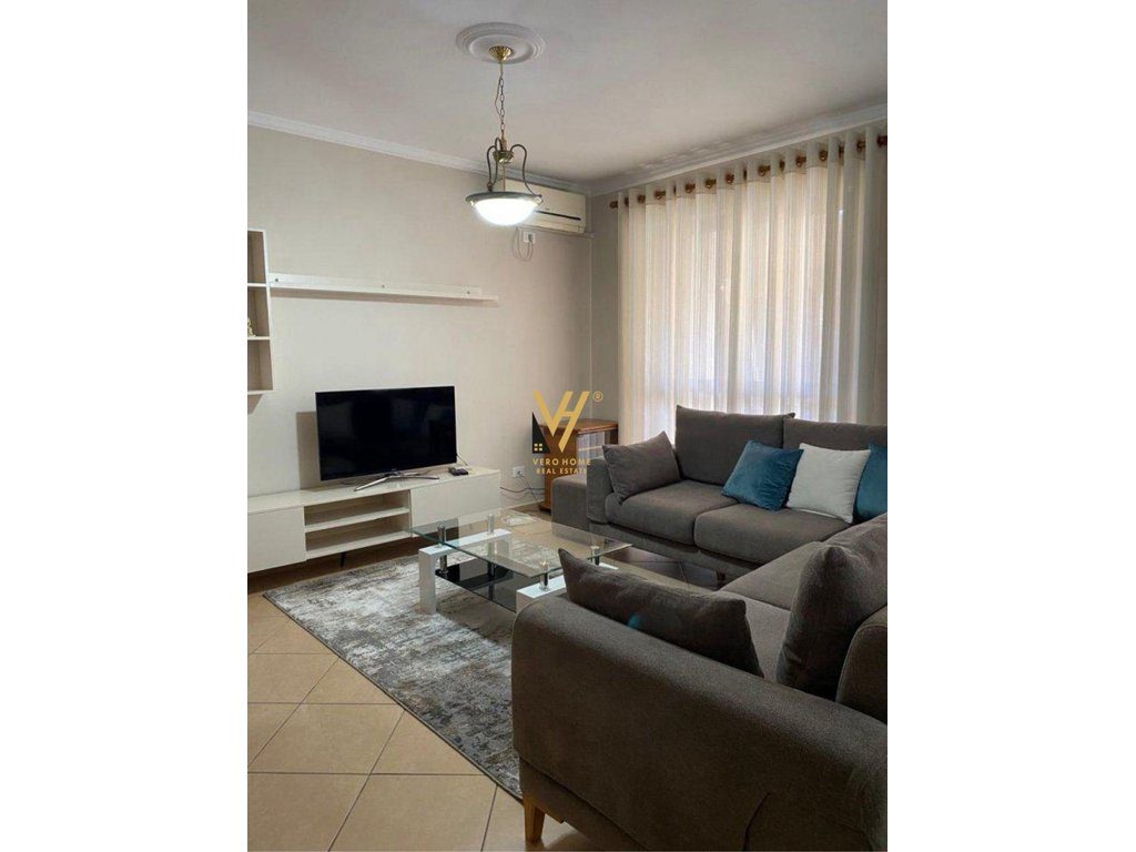 JEPET APARTAMENT 2+1+2+BLK ME QIRA PRANE AIR ALBANIA 800 EURO