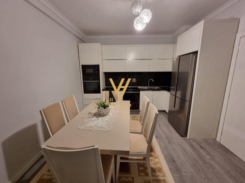 JEPET APARTAMENT 2+1+BLK ME QERA NE ASTIR 55.000 LEKE