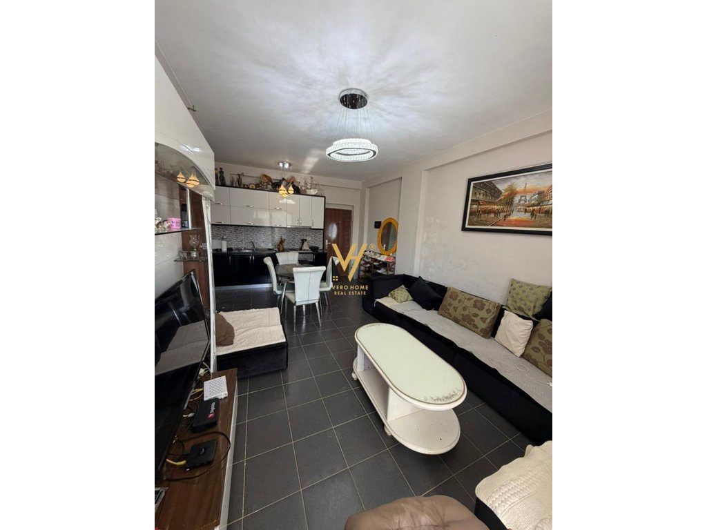 SHITET APARTAMENT 1+1+BLK TE SHKEMBI I KAVAJES 6.000.000 LEKE 2