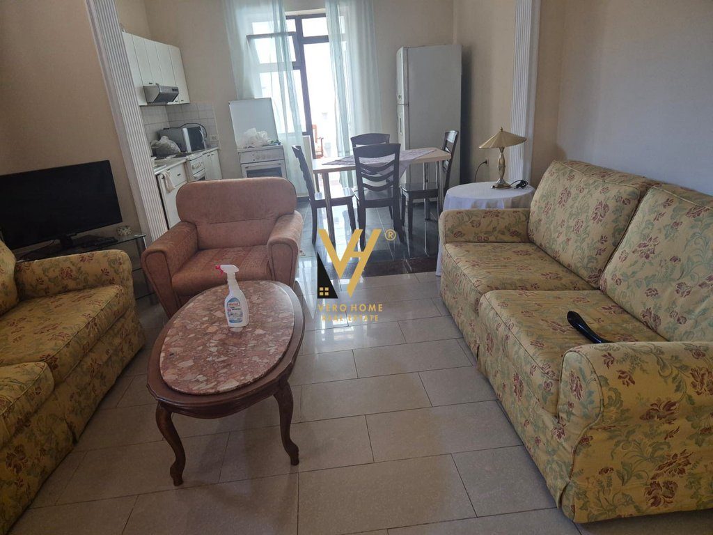 JEPET APARTAMENT 1+1 ME QIRA TE MEDRESEJA 50.000 LEKE