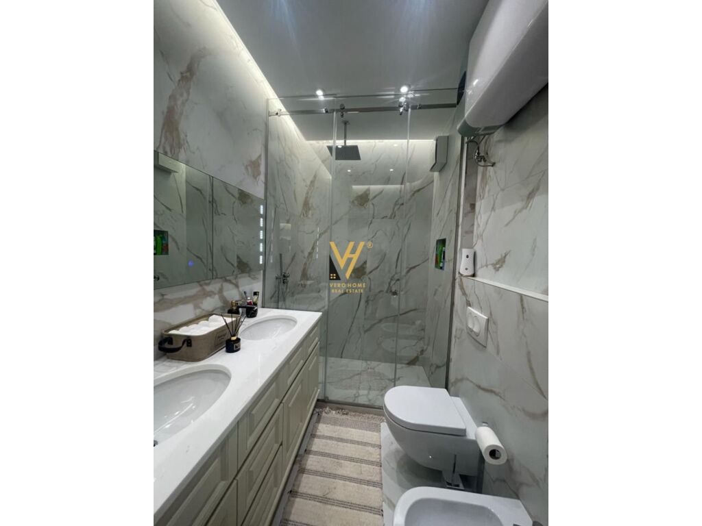 Jepet Apartament 3+1+2+ballkon me qera te 9 Kateshet 163 m2 4
