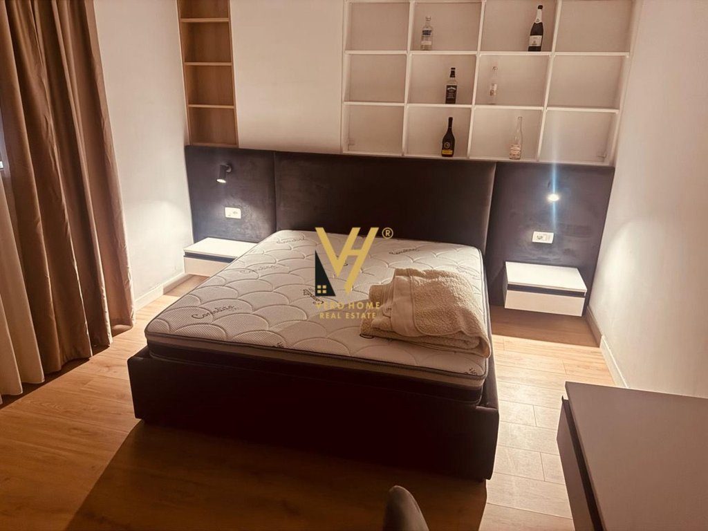 JEPET APARTAMENT 2+1+2 ME QIRA TE BLLOKU I AMBASADAVE 1.200 EURO 3