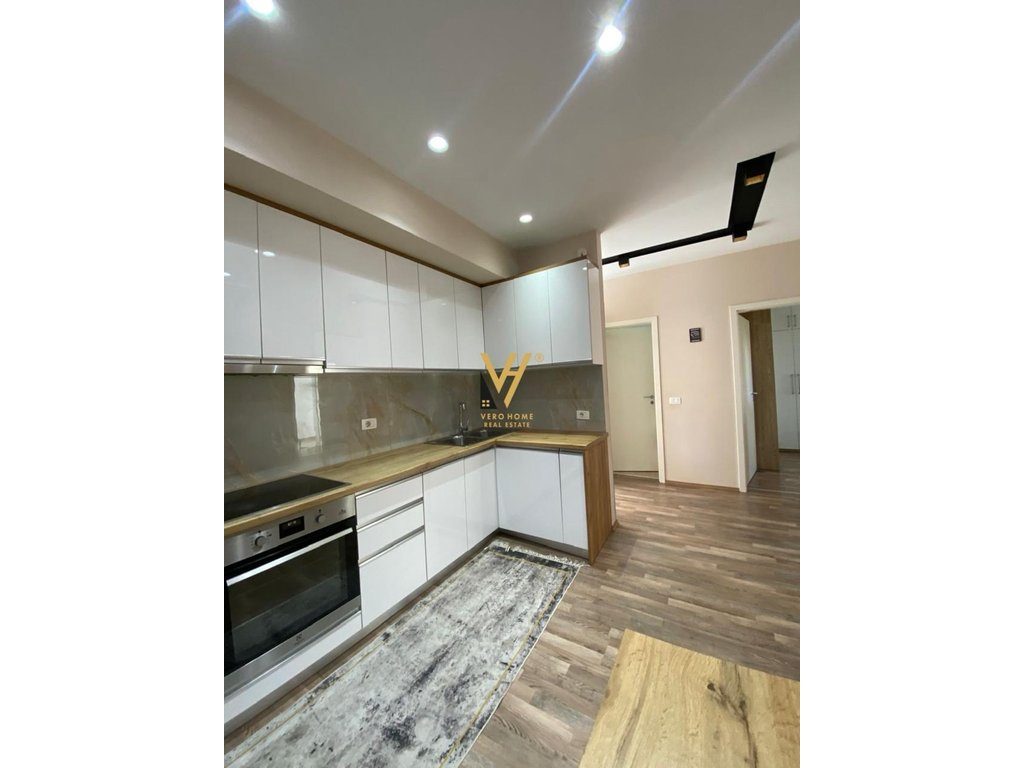 JEPET APARTAMENT 2+1 ME QIRA TE ALI DEMI 600 EURO 2