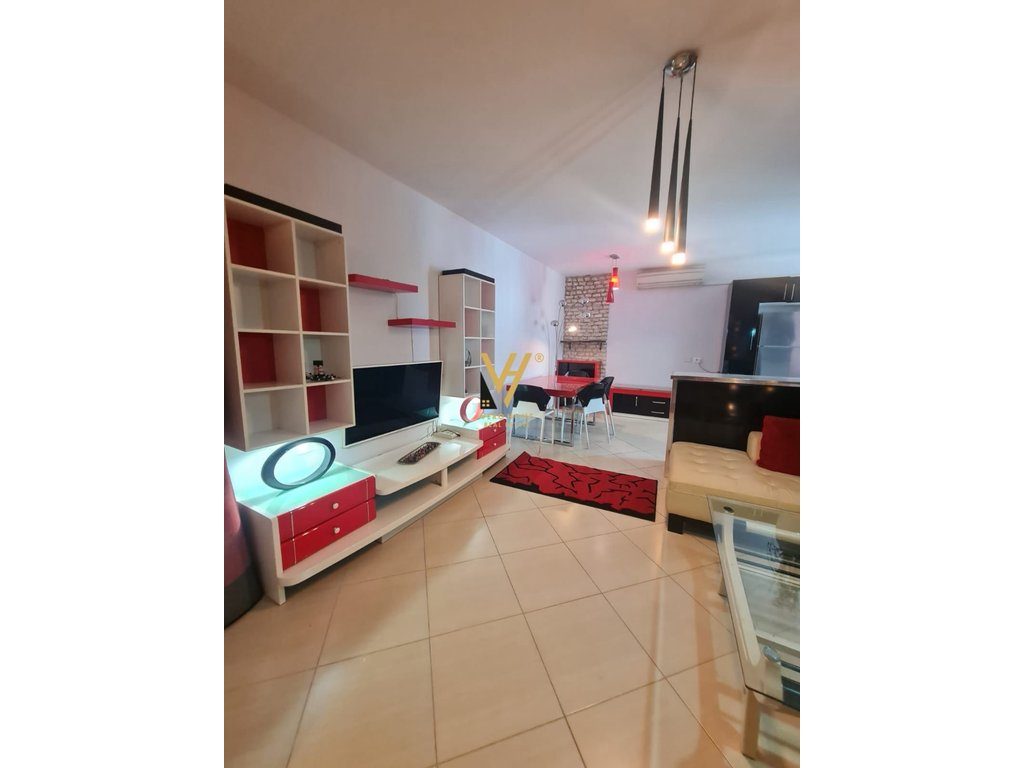 JEPET APARTAMENT 2+1 ME QIRA TE RRUGA NDRE MJEDA 70.000 LEKE 2