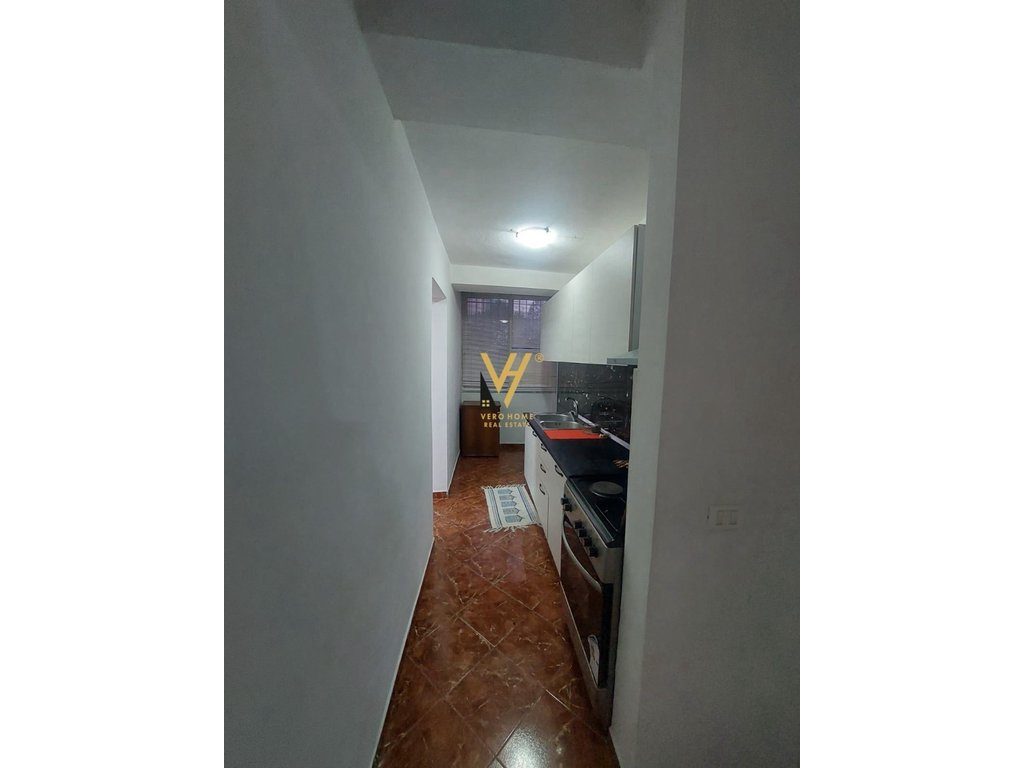 JEPET APARTAMENT 3+1 ME QERA TE SHESHI WILLSON 55.000 LEKE 2