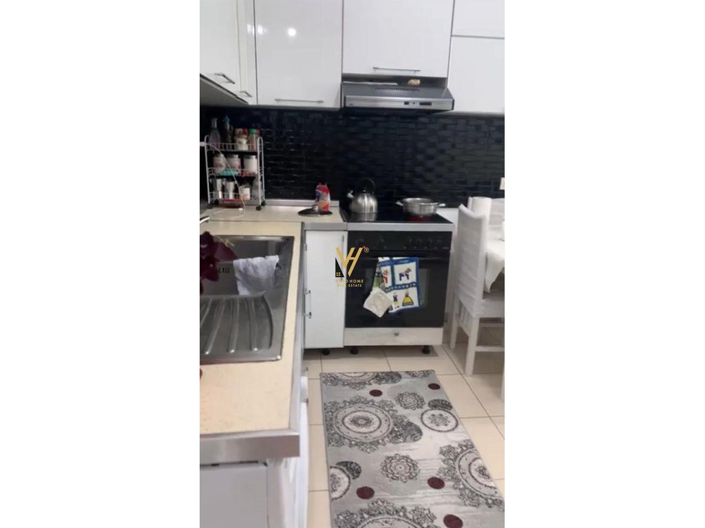 JEPET APARTAMENT 1+1 ME QERA TE PALLATET AGIMI 50.000 LEKE 2