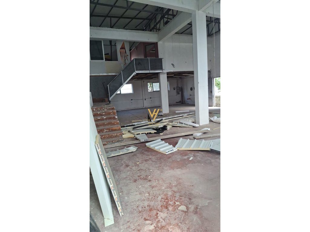 JEPET MAGAZINE 500 M2 ME QERA NE VAQARR 2.500 EURO 3