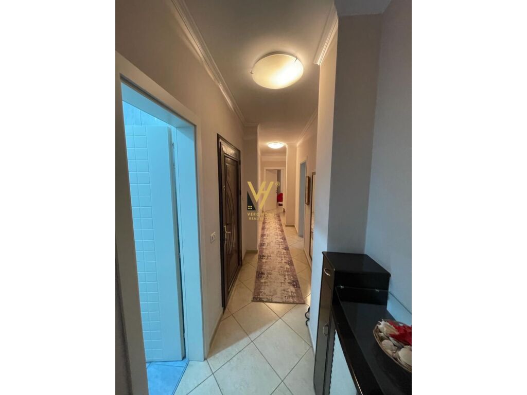 Shitet Apartament 2+1+2+ballkon te Rruga Irfan Tomini 114 m2
