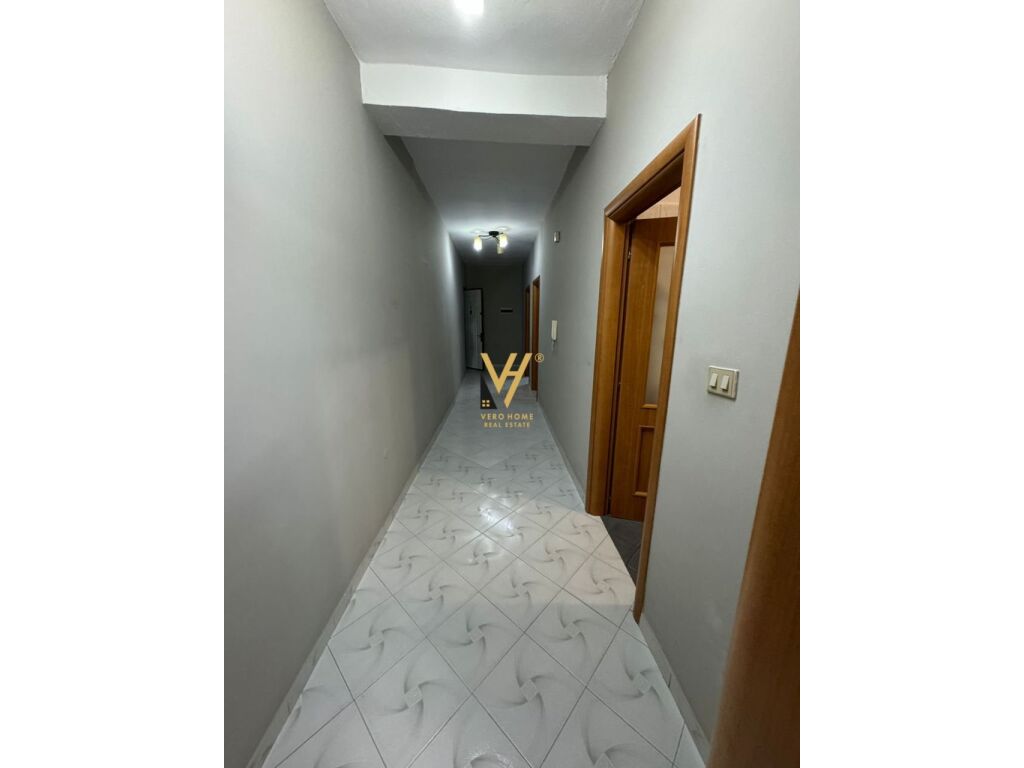 Shitet Apartament 2+1+ballkon te Rruga Irfan Tomini 103 m2