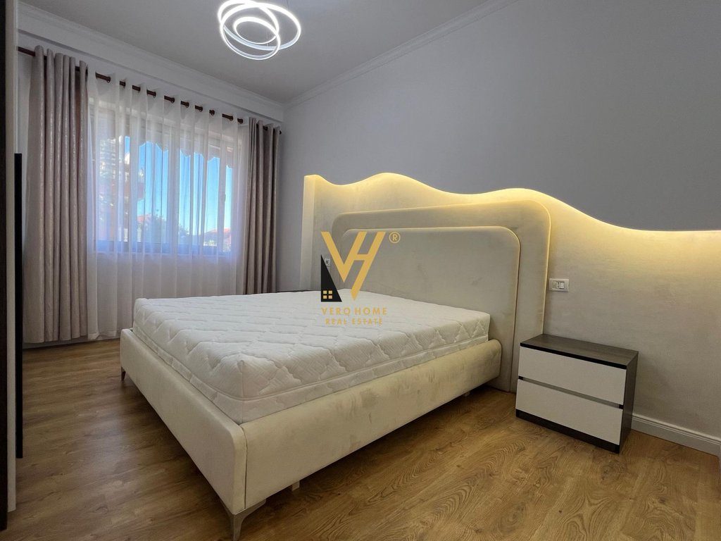 SHITET APARTAMENT 2+1+2 KOM.ROMARIO ASTIR 173.000 EURO 4