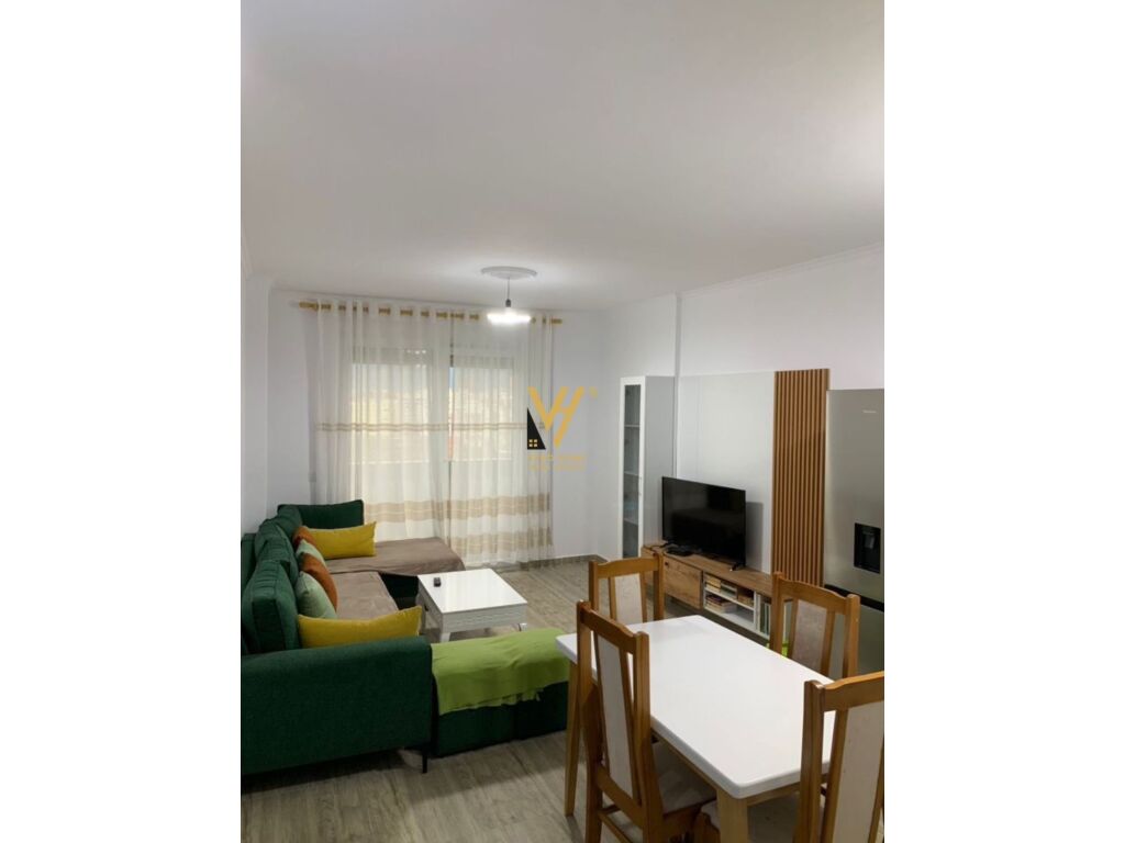 Jepet Apartament 1+1+ballkon me qera te Spitali Amerikan 3 , Yzberisht 75 m2