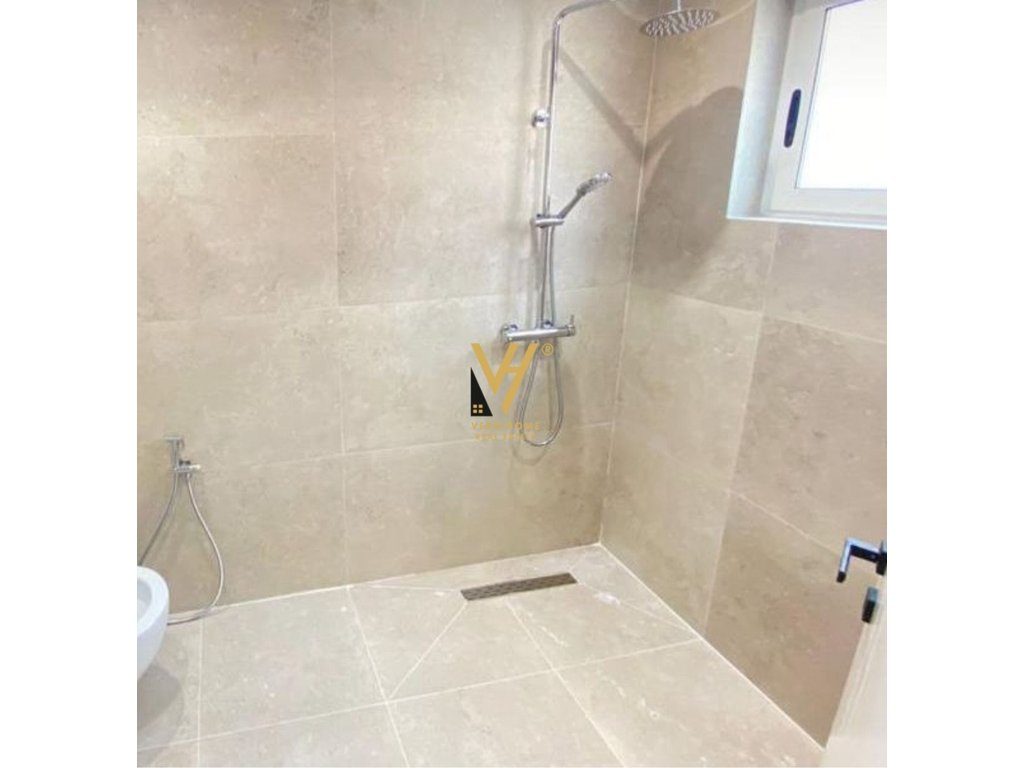 SHITET APARTAMENT 1+1 TE KIKA 1, KOMUNA E PARISIT 180.000 EURO 3