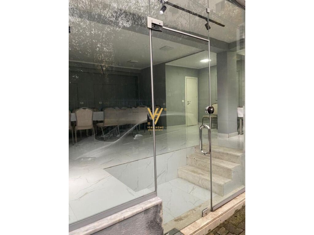 JEPET DYQAN 50 M2 ME QERA NE YZBERISHT 35.000 LEKE