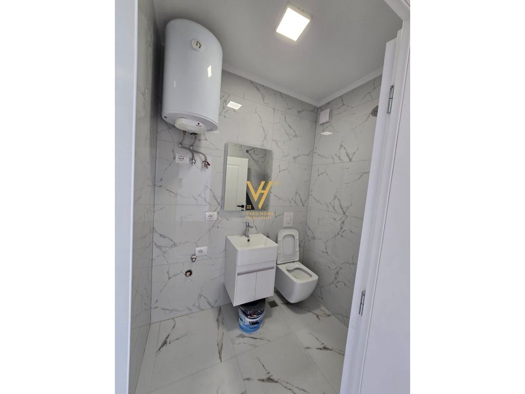 SHITET GARSONIERE 28 M2 NE DON BOSKO 68.000 EURO 4