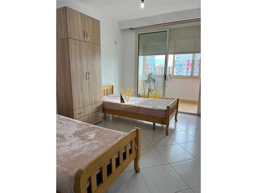 Shitet Apartament 2+1+2+ballkon te Unaza e Re 116 m2 3
