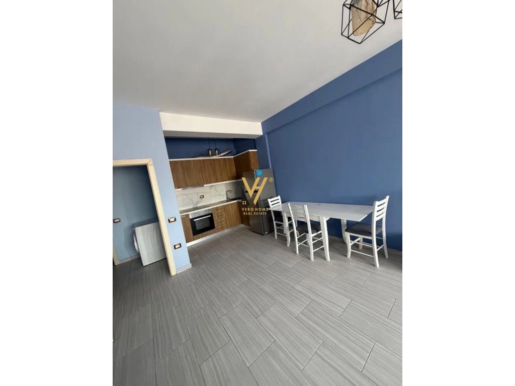 JEPET APARTAMENT 1+1+BLK ME QERA NE ASTIR 50.000 LEKE 2