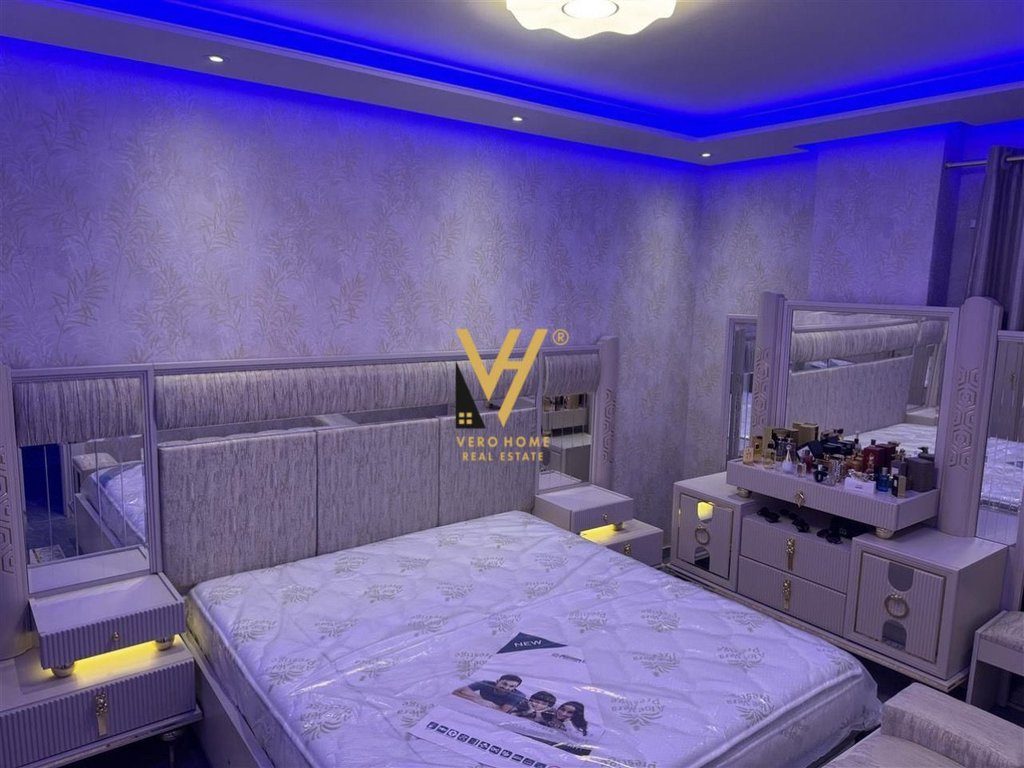 JEPET APARTAMENT 1+1+BLK ME QERA TE UNIVERS CITY 500 EURO 4