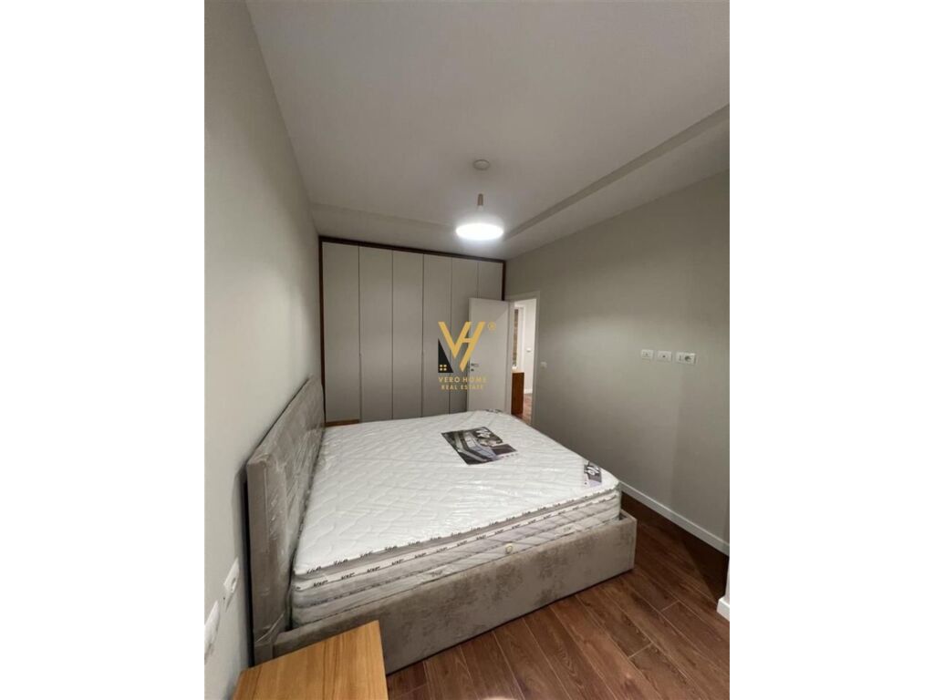 Jepet Apartament 1+1+ballkon me qera te Rruga e Kavajes 85 m2 3