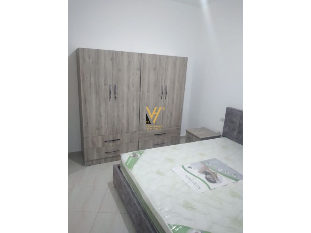 Jepet Apartament 2+1+ballkon me qera te Liqeni i Thate 85 m2 3