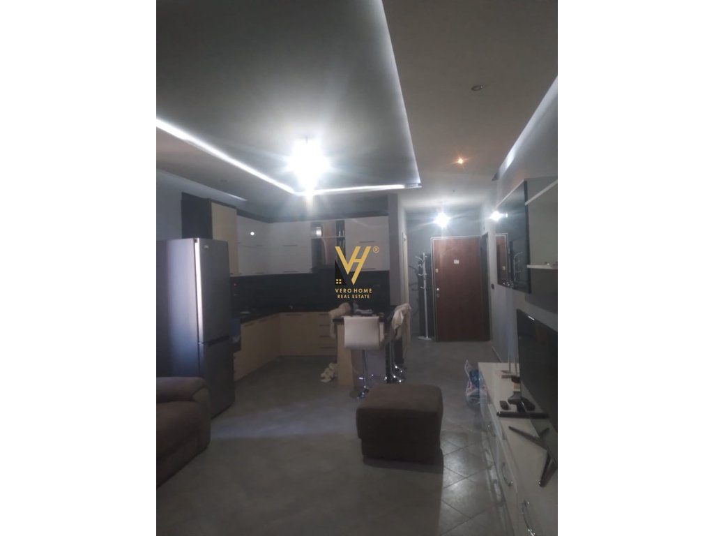 JEPET APARTAMENT 2+1+2 ME QIRA NE ASTIR 50.000 LEKE 2