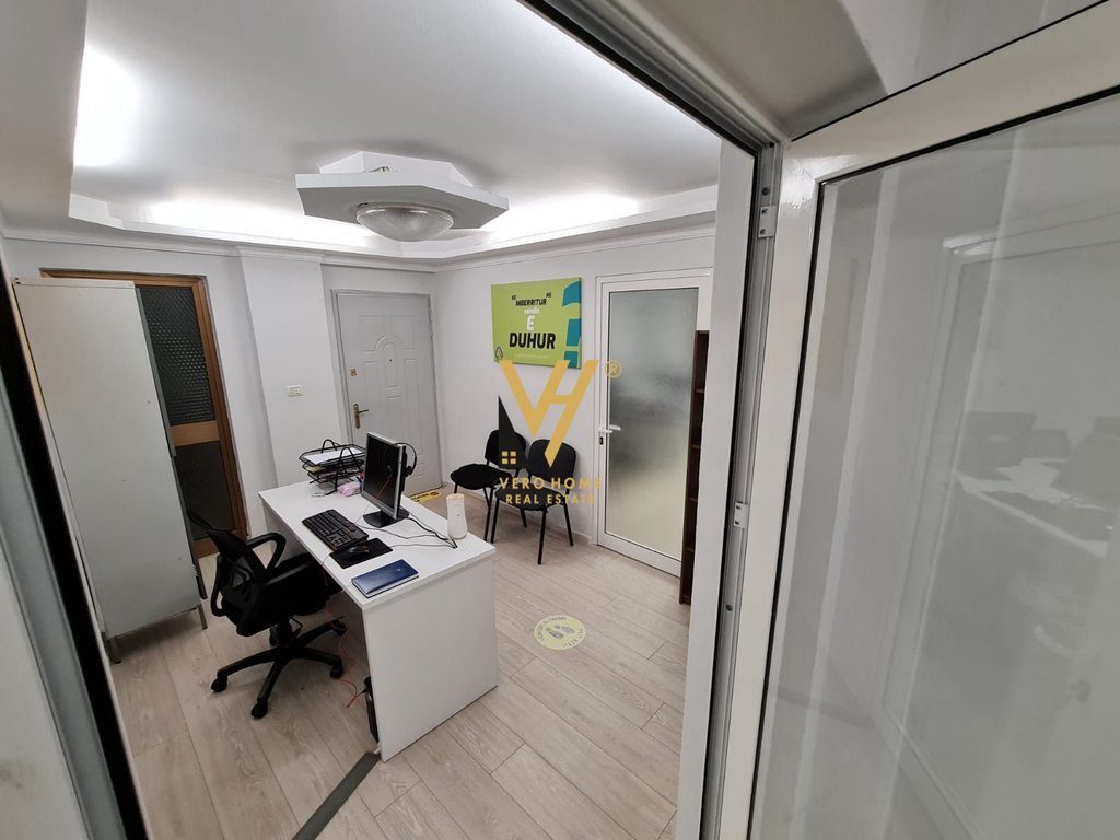 JEPET ZYRE 120 M2 ME QERA TE SHESHI WILLSON 850 EURO 3