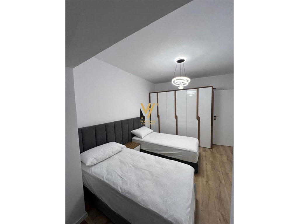 JEPET APARTAMENT 2+1 ME QERA TE RRUGA E KAVAJES 850 EURO 4