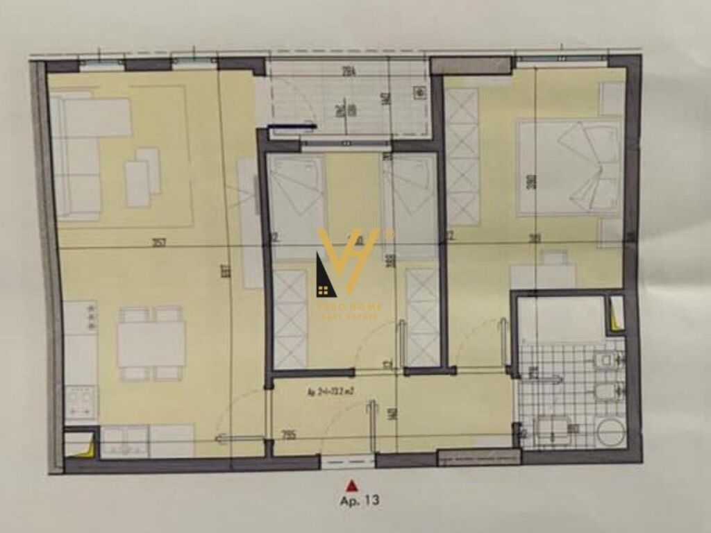 Shitet Apartament 2+1+ballkon te Kompleksi Univers City 84 m2