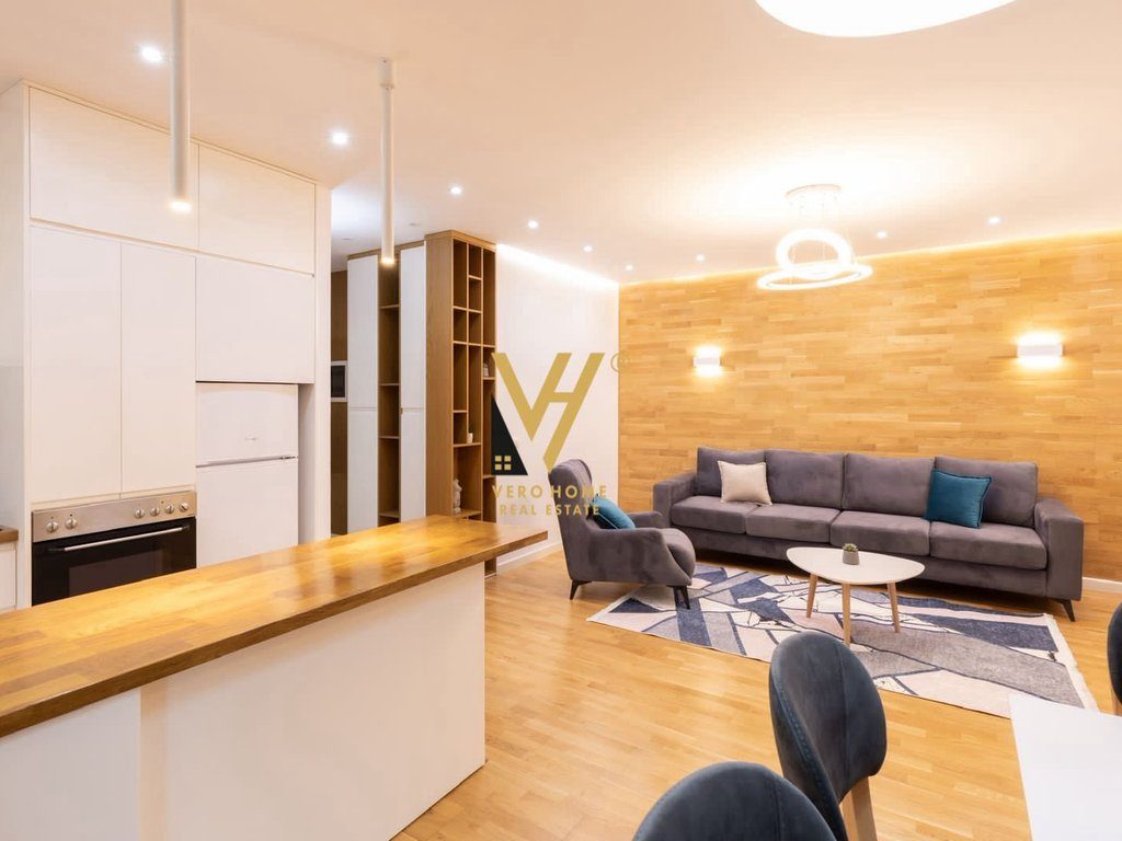 SHITET APARTAMENT 2+1+2+BLK TE ZOGU I ZI 260.000 EURO 2