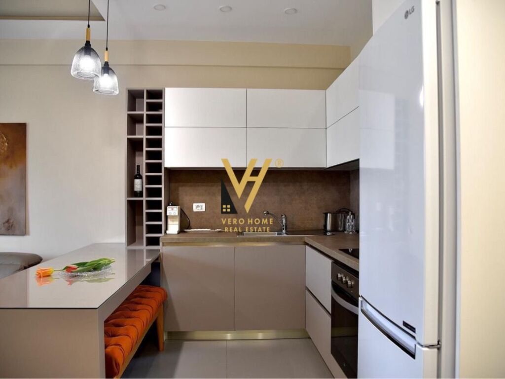 Shitet Apartament 2+1+ballkon ne Hamallaj , Gjiri i Lalezit 85 m2 3