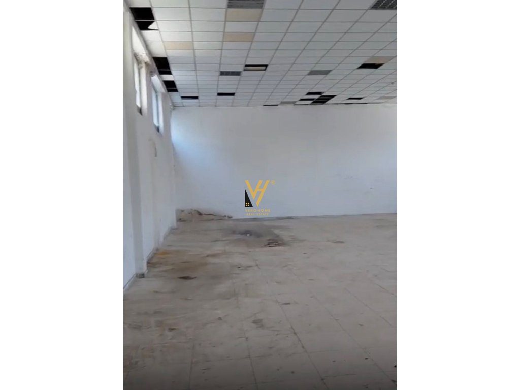 JEPET MAGAZINE 800 M2 ME QERA NE MISTO MAME 350.000 LEKE