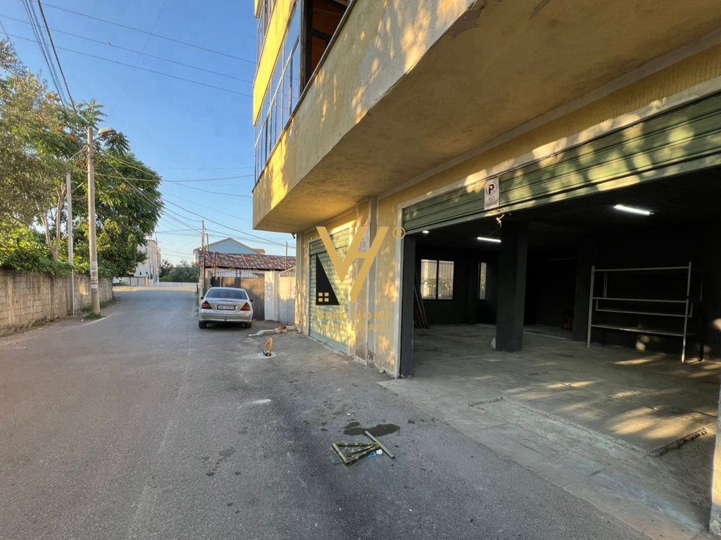 JEPET MAGAZINE 120 M2 ME QIRA NE LAPRAKE 900 EURO 3