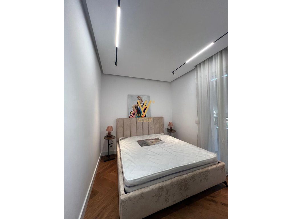 JEPET APARTAMENT 2+1+2+BLK ME QIRA TE RRUGA E DURRESIT 1.200 EURO 4